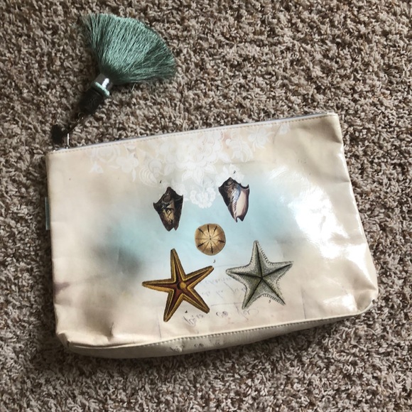 Papayai Handbags - Papayai Clutch